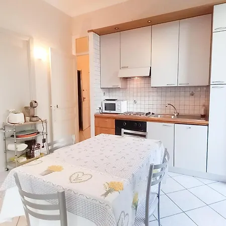 Mimosa 1 Apartman *